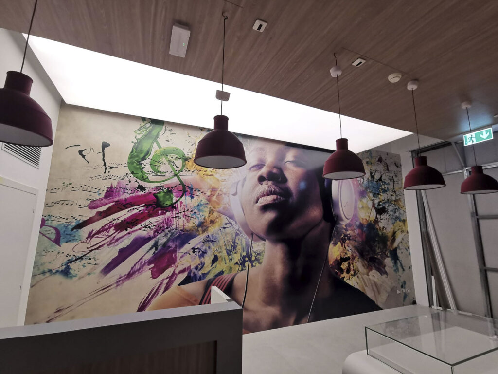 proview-restyling-negozi-rivestimenti-interior-decoration-4